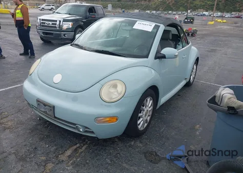 2004 Volkswagen New Beetle Gls z USA, uszkodzony, nr VIN 3VWCM31Y34M349726